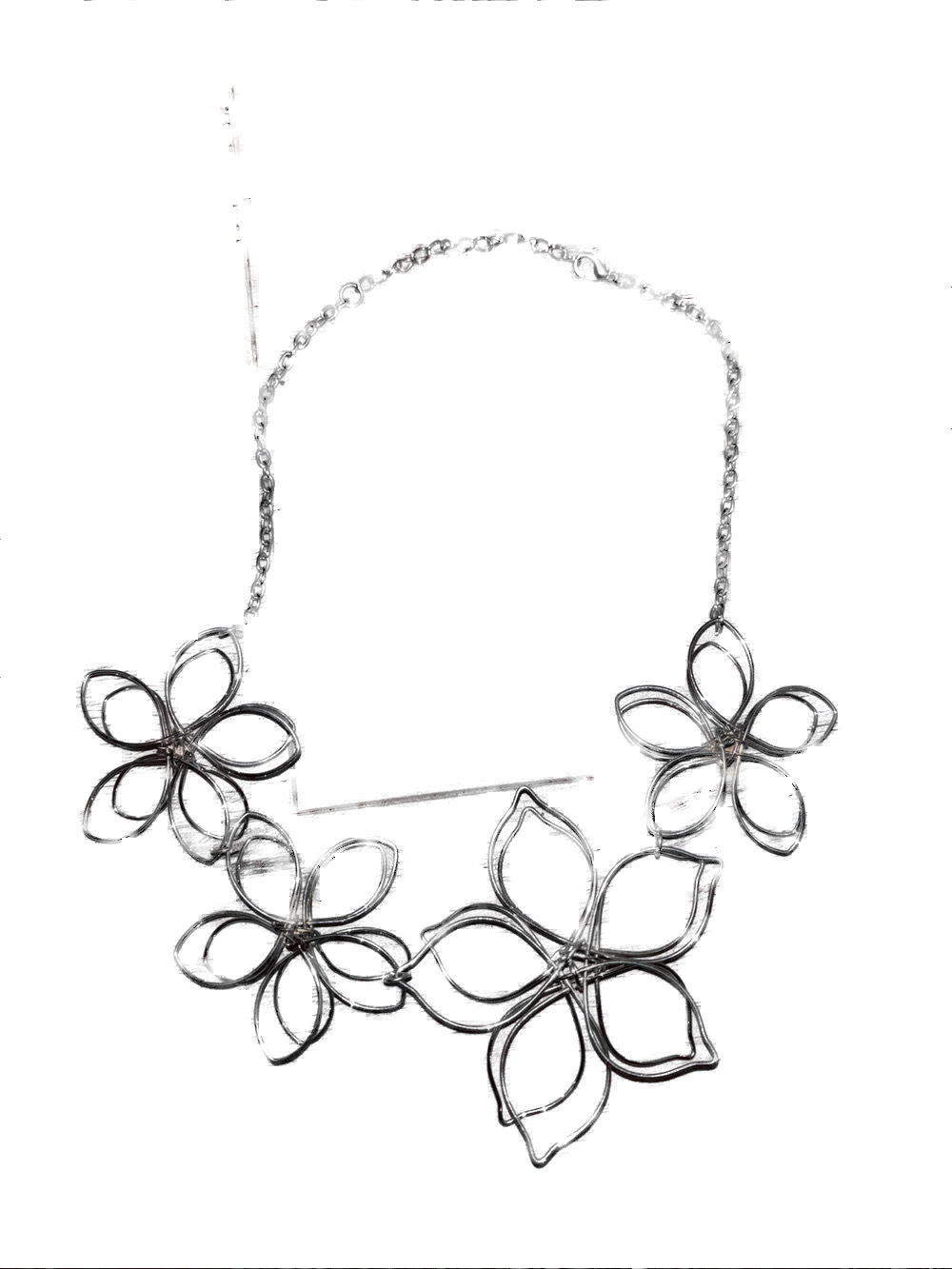 paparazzi Silver Floral Open-Petal Necklace